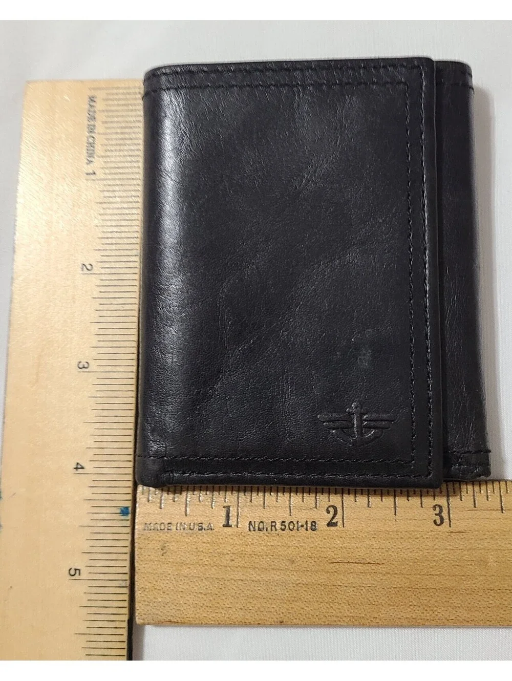 Dockers Genuine Leather Trifold Wallet Black ID Window CC Holder 6 Card Slot GUC